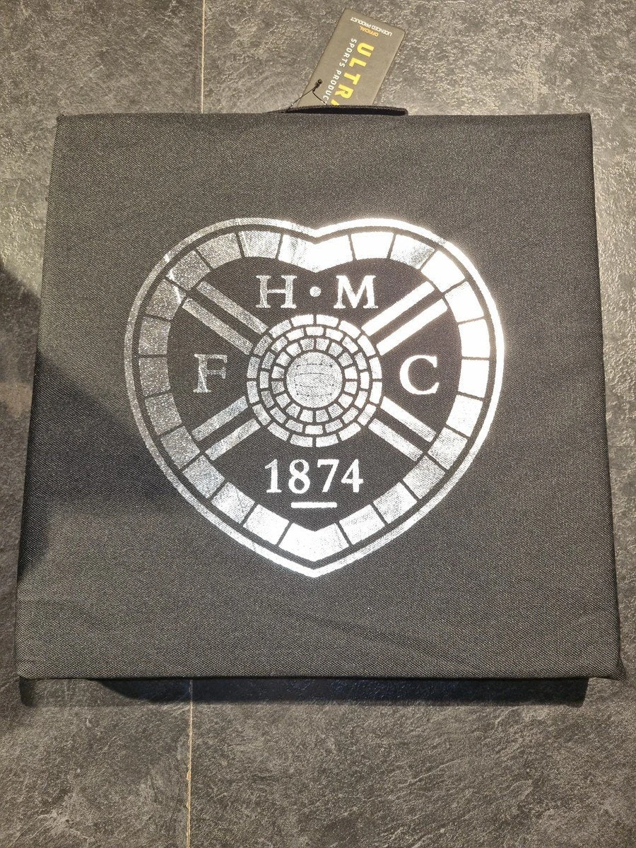 Crested Seat Cushion 1 Crested Seat Cushion